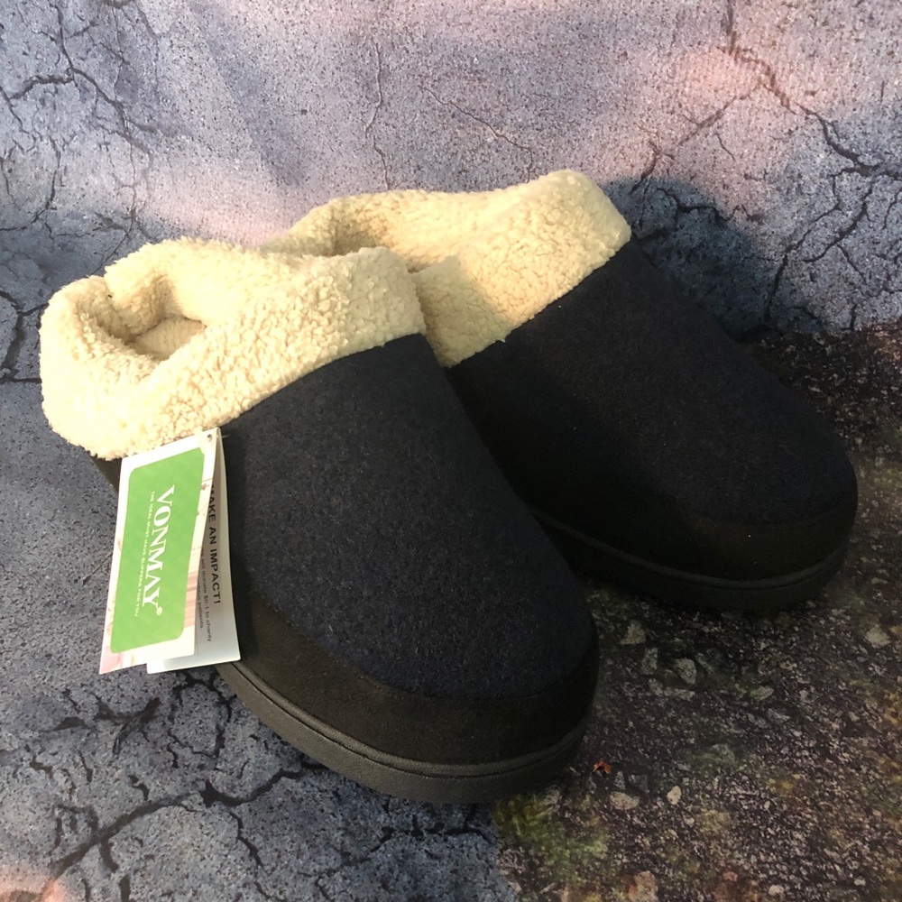 Cozy Vonmay Brand New Felted and Fleece Navy Slippers  Sz M 9-10
